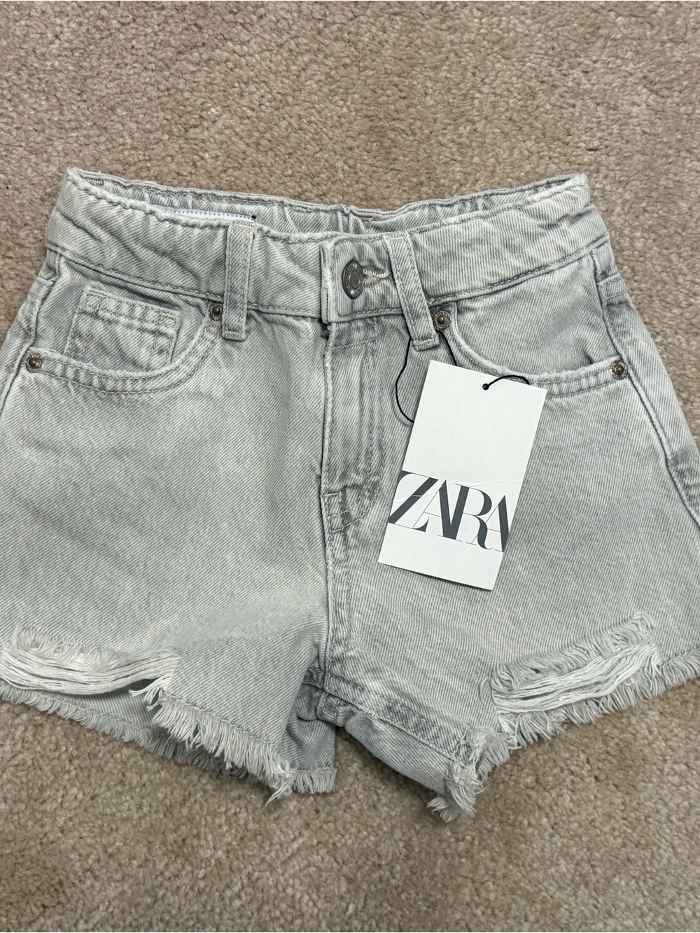 NWT Zara kids, girls cut off gray denim- size 6